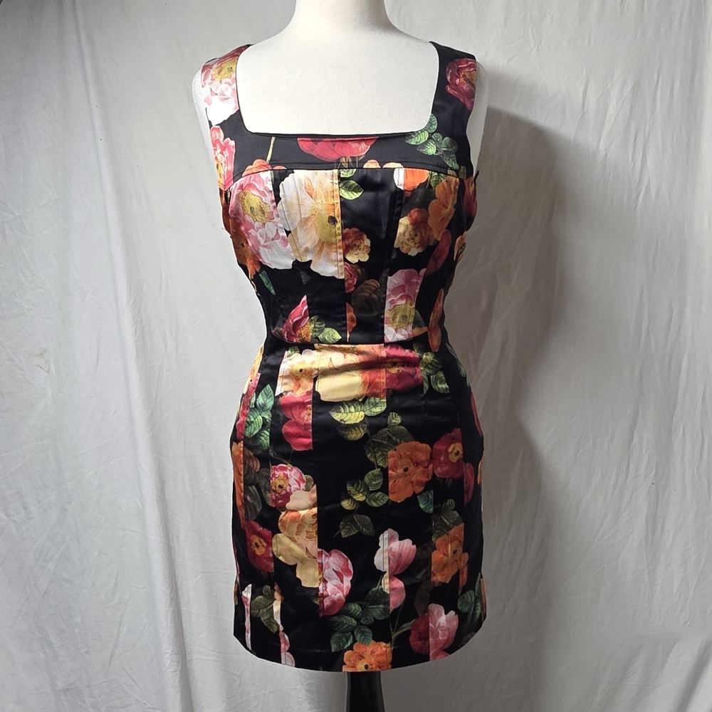 STUNNING GUESS ALINIA BLACK PEONIA PRINTED MINI DRESS SIZE 2 NWT